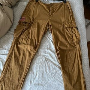 RAlph Lauren Cargo khaki pants
